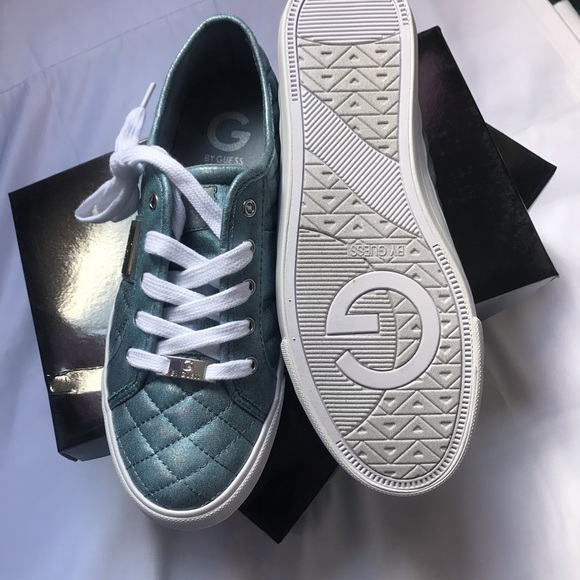 Guess women shoes blue size 9 - Picture 3 of 8